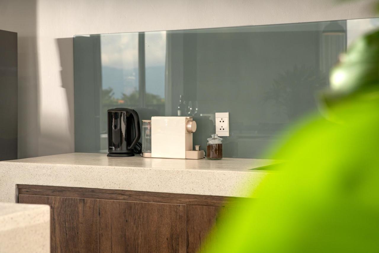 The Sense Apartment - Modern, Near My An Beach Da Nang Esterno foto
