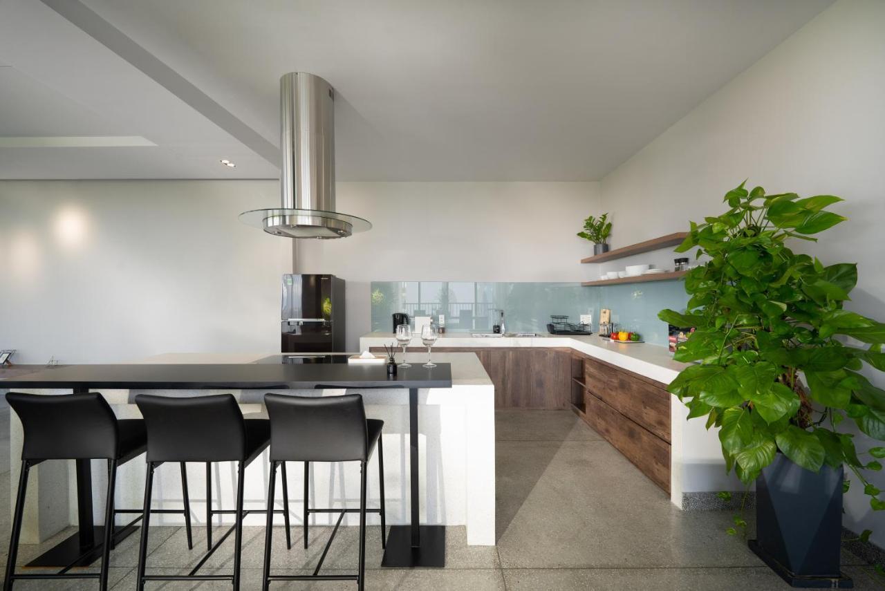 The Sense Apartment - Modern, Near My An Beach Da Nang Esterno foto